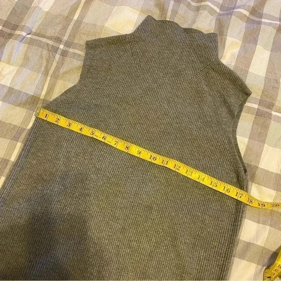 A New Day Target Sleeveless Sweater Vest Gray Knit Turtleneck Ribbed: Size Small - Picture 7 of 8